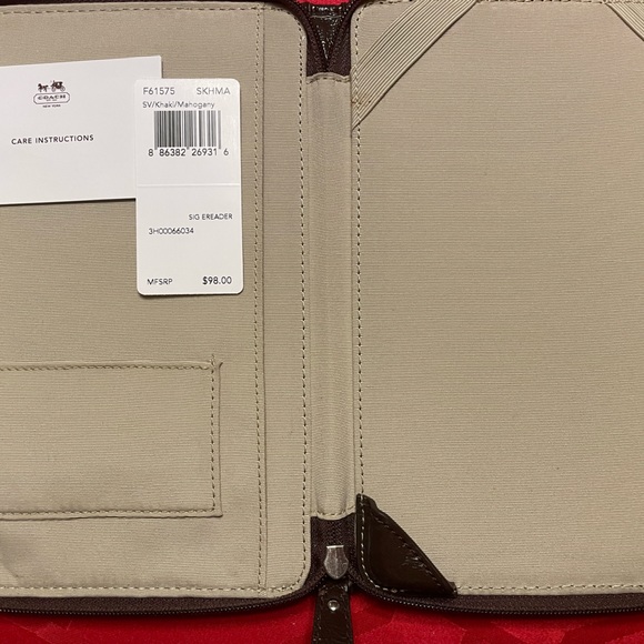 EUC COACH eReader cover. Never really used. Pet and smoke free environment. - Picture 2 of 3